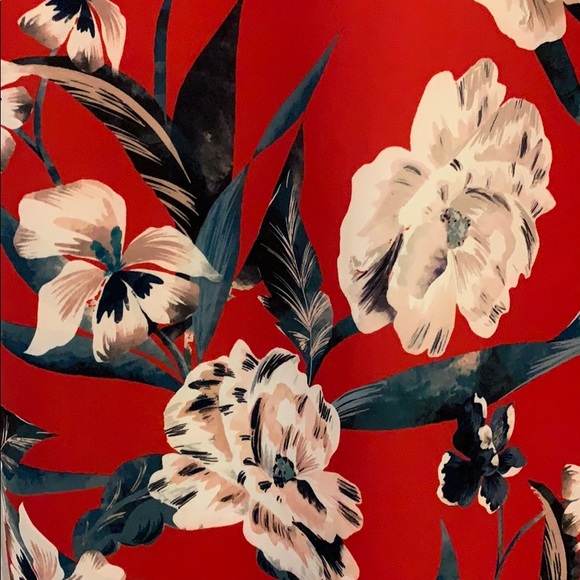 Red floral midi dress - Picture 6 of 6